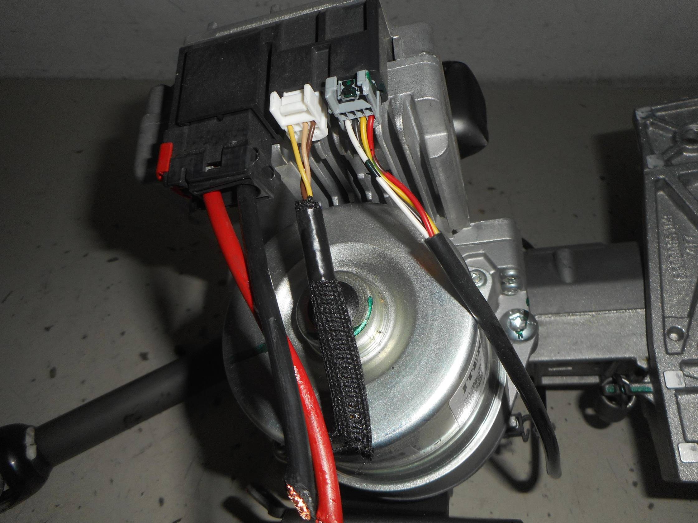 Servosterzo elettronico